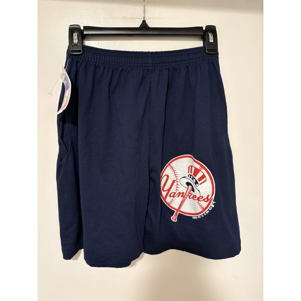 Vintage New York Yankees Athletic Shorts Size S NWT